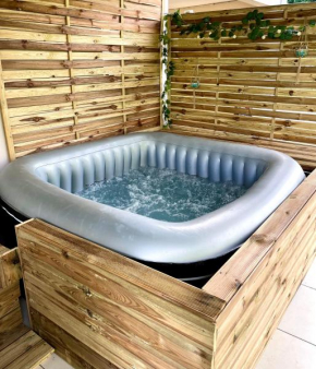 Appartement Le Colibri avec jacuzzi
